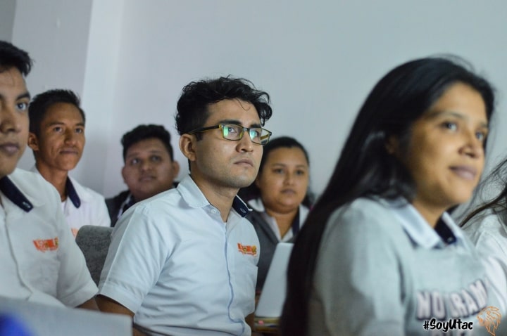 ESCOLARIZADO